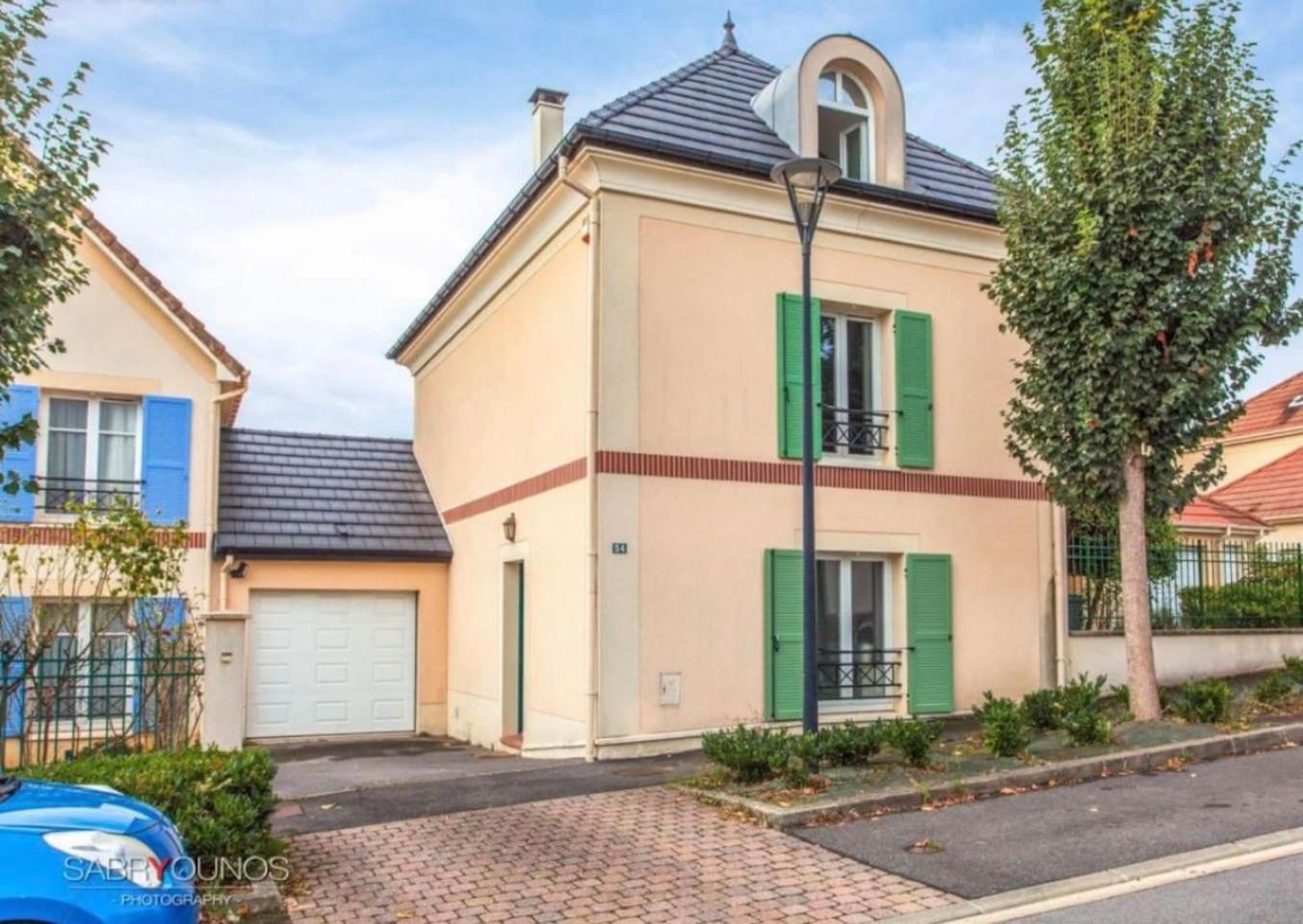 Family Disney House Magny-le-Hongre Eksteriør bilde